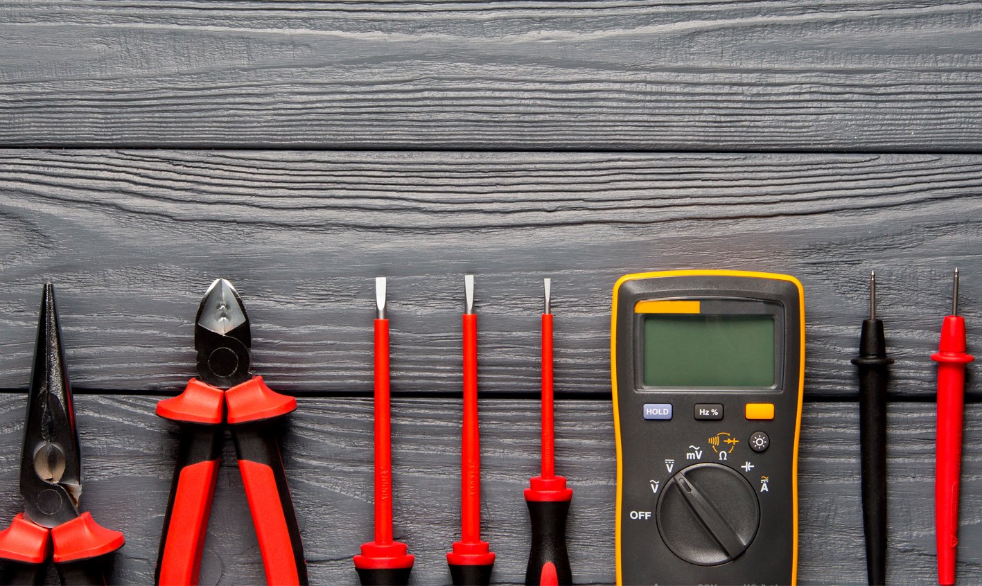 Siete herramientas esenciales para cualquier electricista
